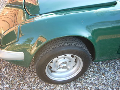 elan front wheelarch.JPG and 